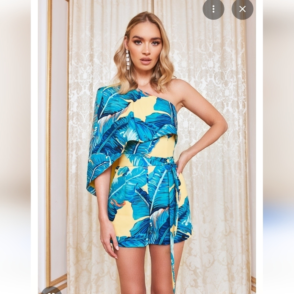 Lavish Alice Palm Print One Shoulder Romper Size 4